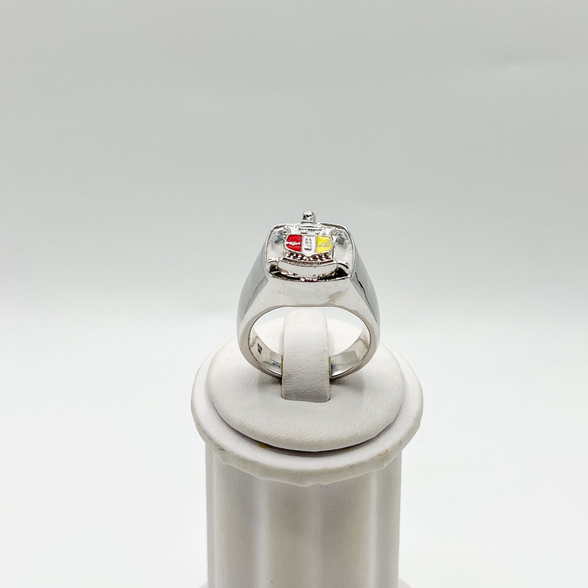 Kappa Round Ring w/ Colored Shield - XL