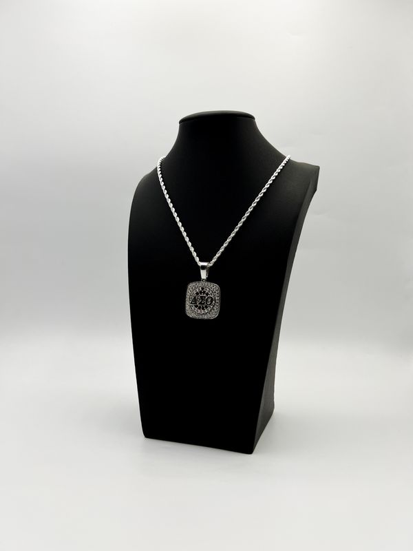Delta ΔΣΘ Pendant - Small