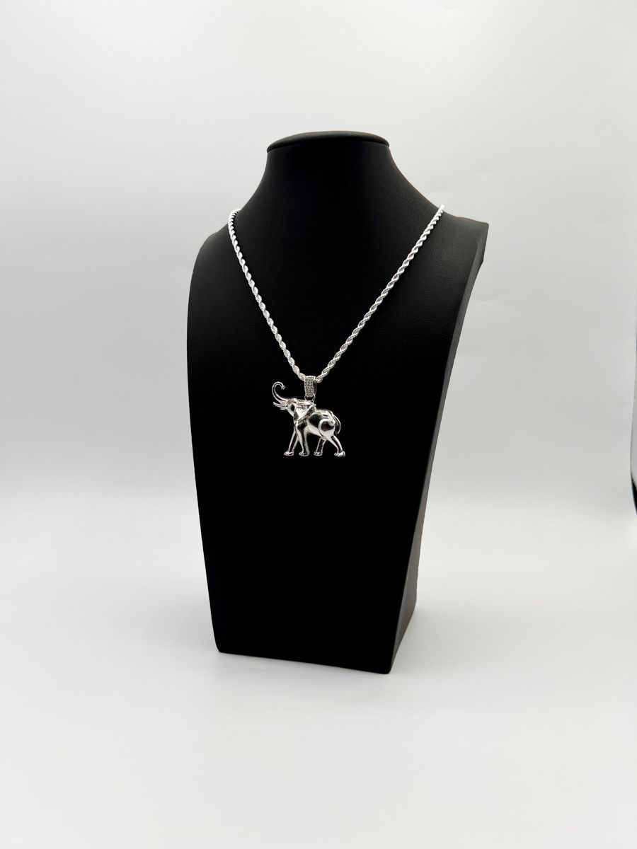 Delta Elephant Pendant