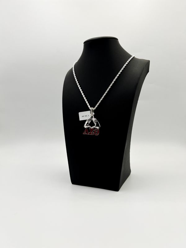 Delta ΔΣΘ Pendant