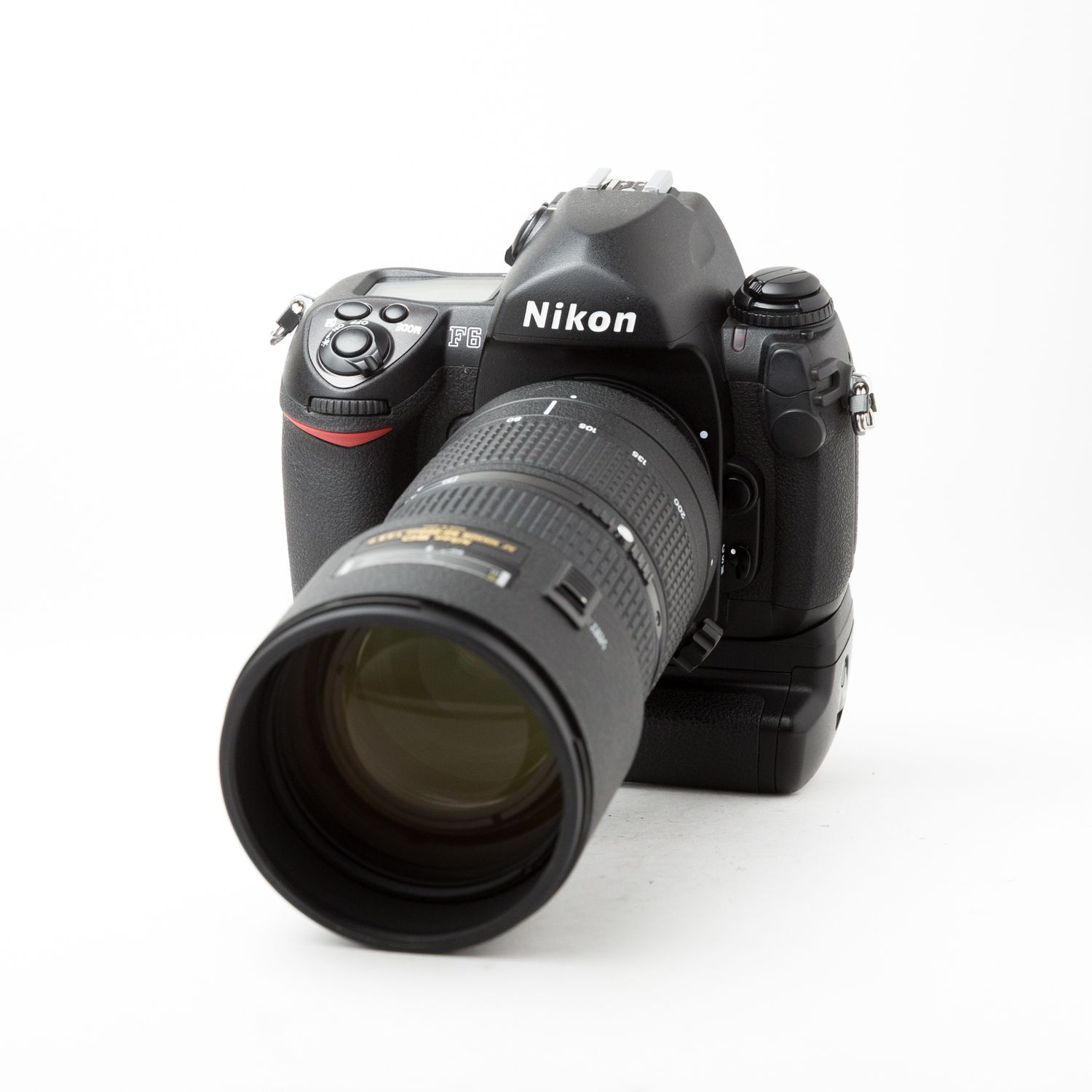Nikon F6 w/ AF NIkkor 80-200mm f/2.8 D Lens