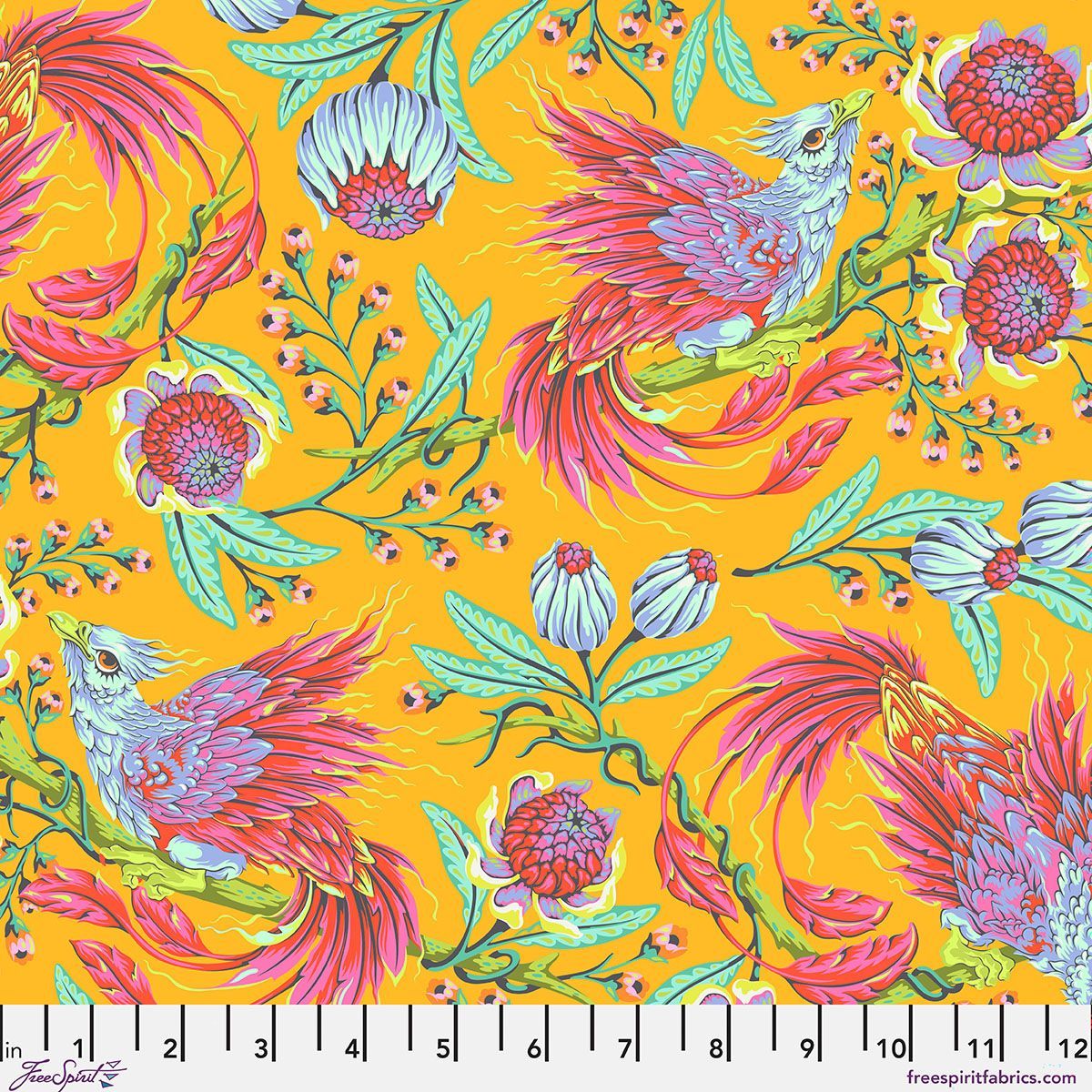 Tula Pink Legendary PWTP281 Hot Wings - Dandelion