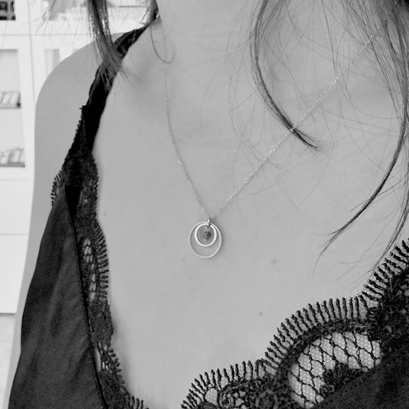 Gold-plated silver pendant with two circles and natural pearl