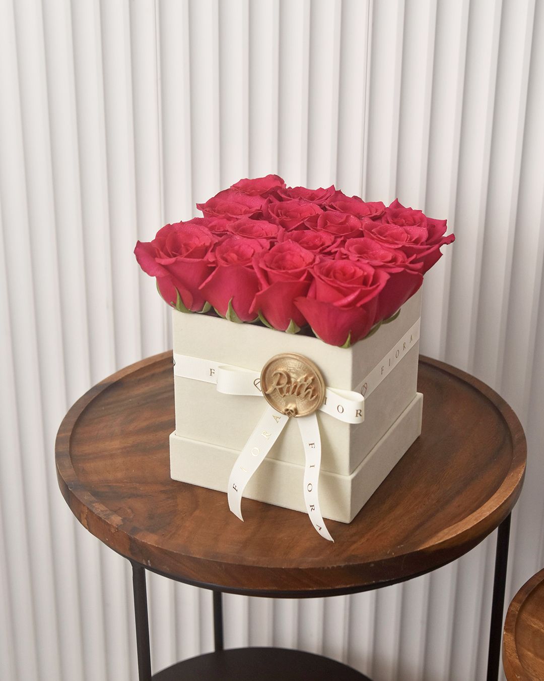 Suede Box Roses 4x4