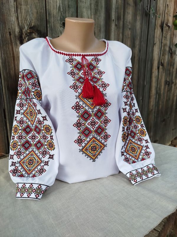 Вишиванка, жіноча вишивана блузка на домотканому полотні (Арт. 03793)