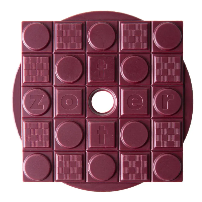 Zotter Chocolate By Wild Curves: Wild Berries with Coconut and Date Sugar Bar Front 