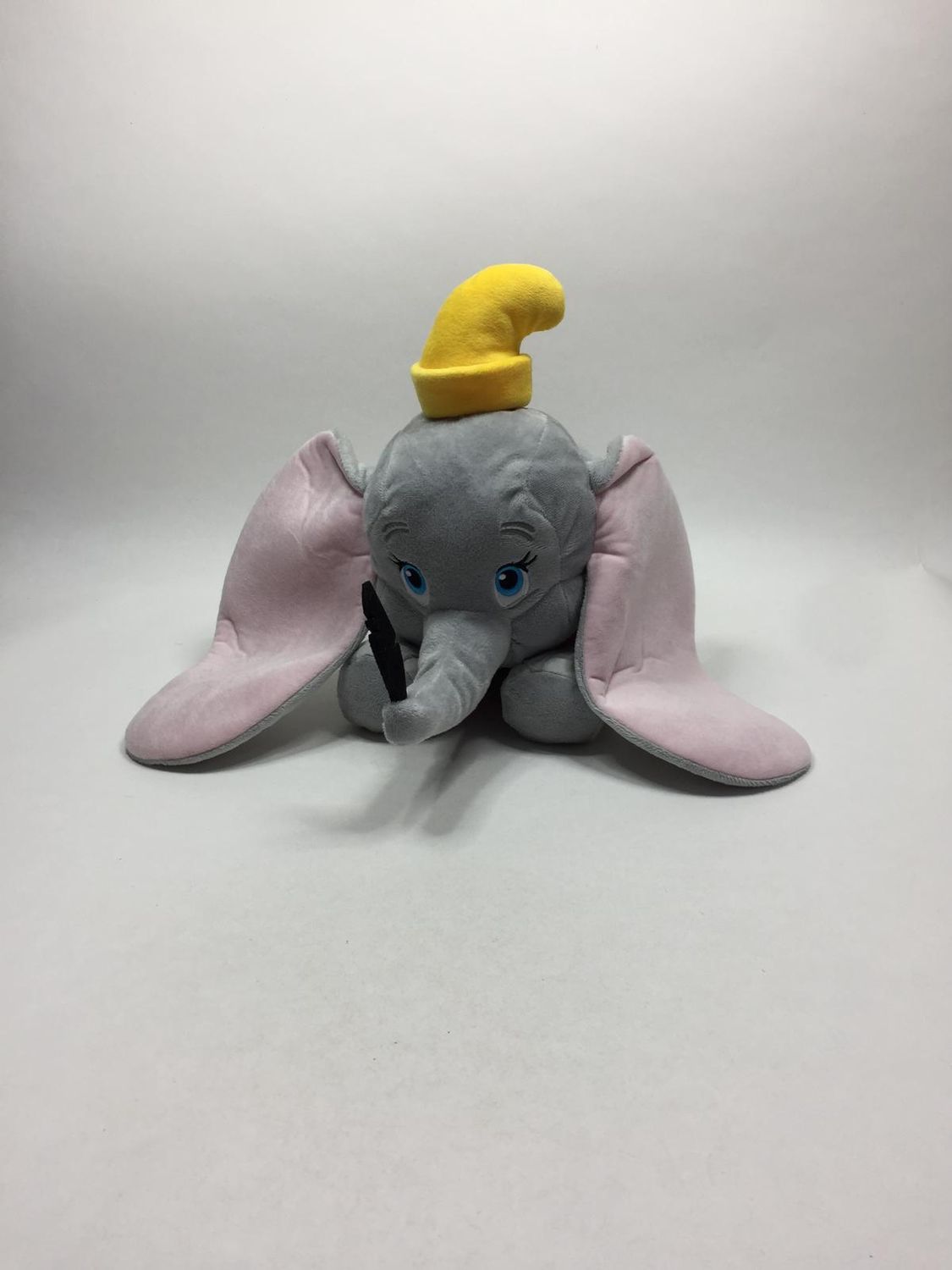 Disney Dumbo liegend 50 cm Sammlerstück