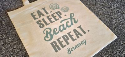 'eat, sleep, beach' tote bag