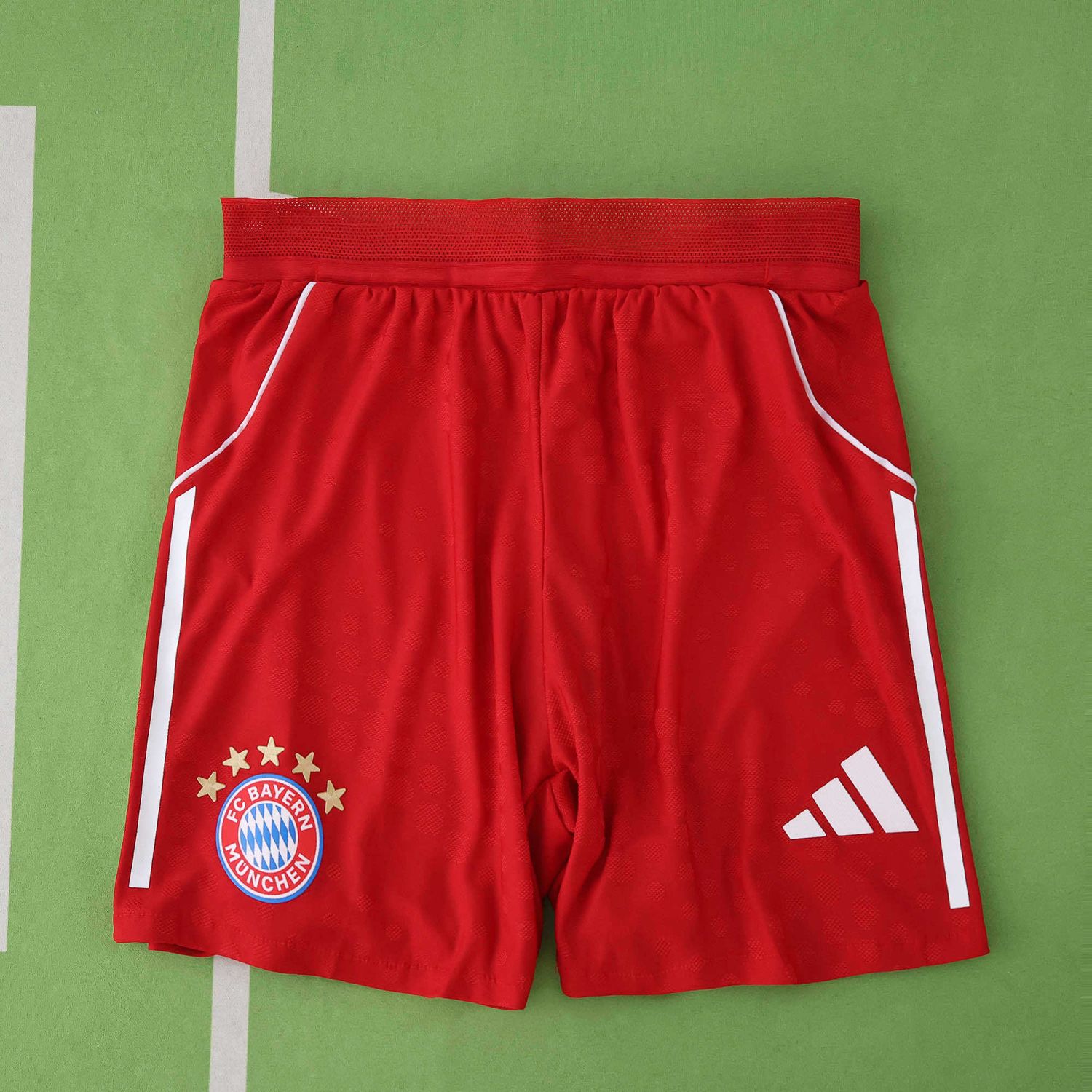 Short Bayern de Munique 2025/2026 Versão Jogador Short Bayern de Munique 2025/2026 Versão Jogador