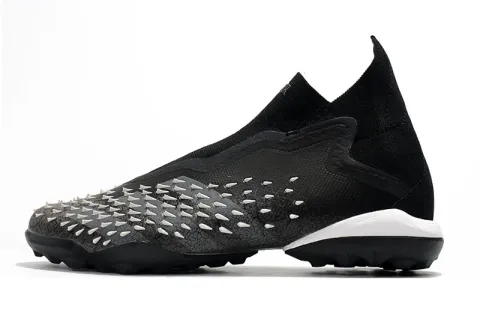 Chuteira Society ADIDAS Predator Freak+ Superstealth Preto Chuteira Society ADIDAS Predator Freak+ Superstealth Preto