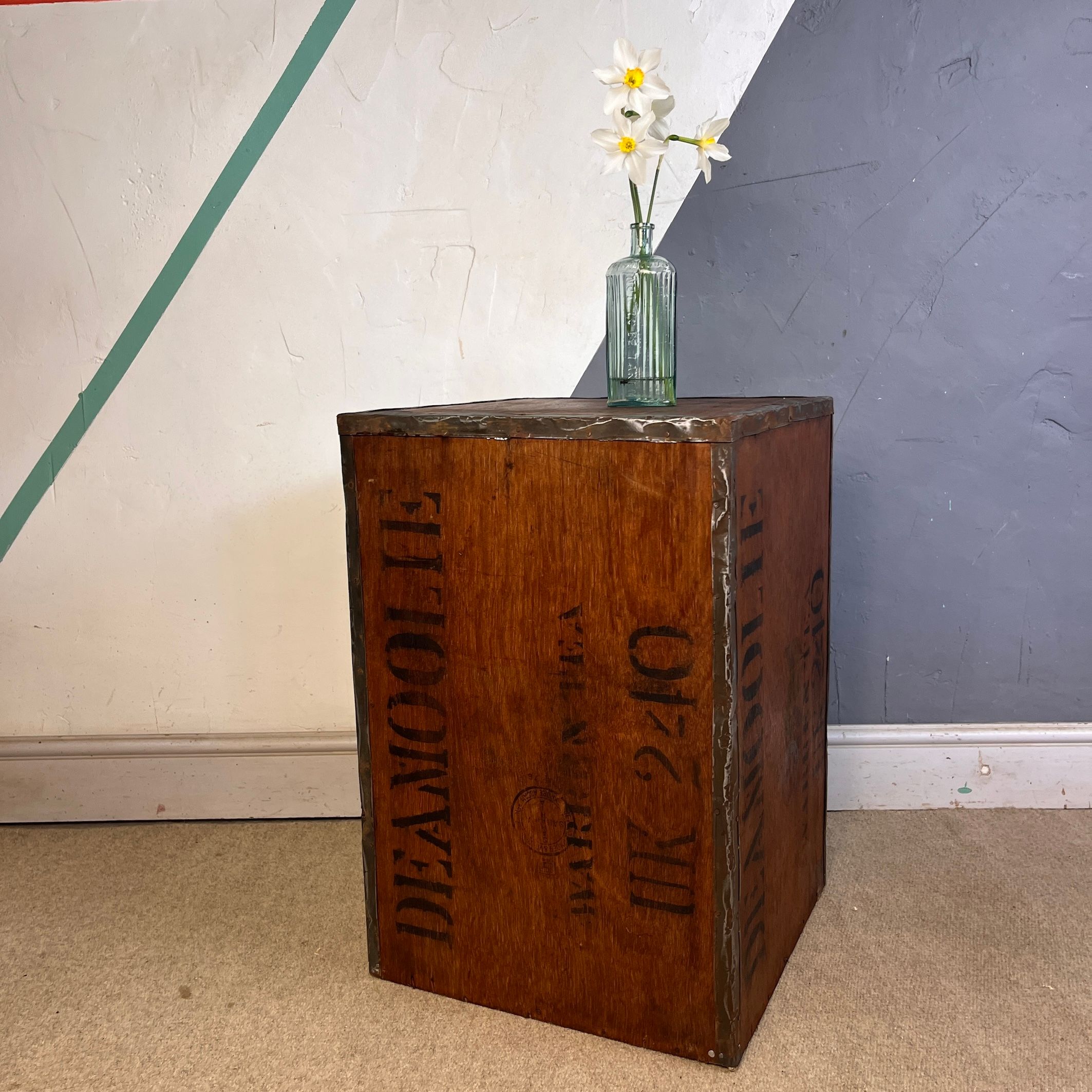Vintage Wooden Tea Chest India Crate Storage Side Table
