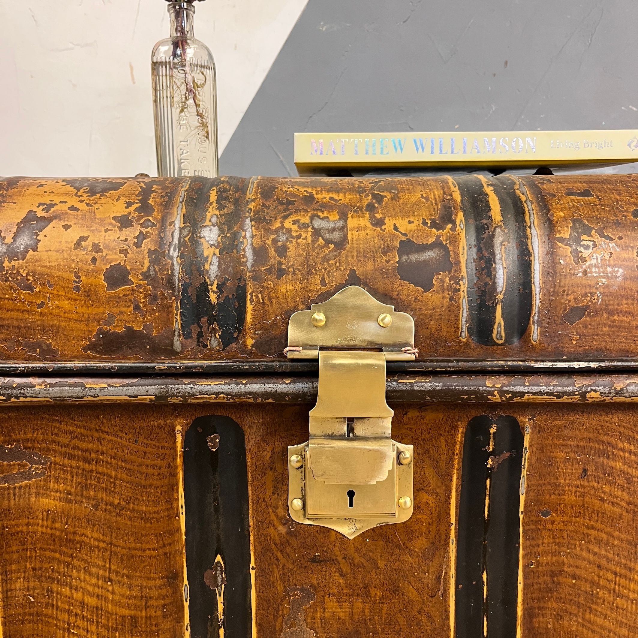 Industrial Metal Trunk Vintage Chest Storage Coffee Table