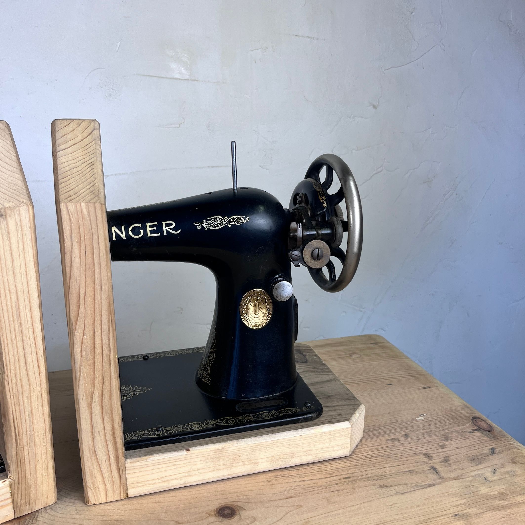 ​Up-Cycled Singer Sewing Machine Book End