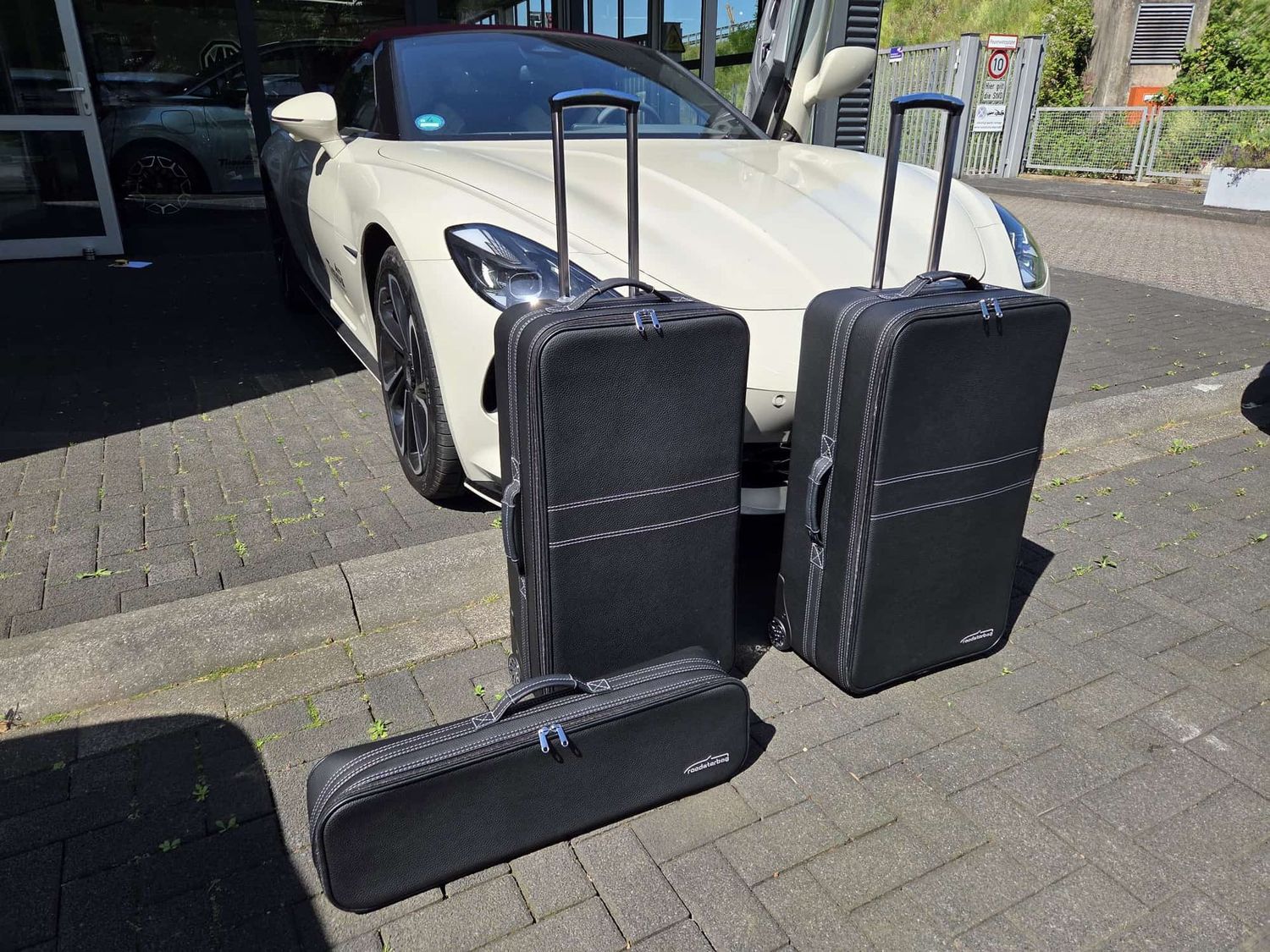 Roadsterbag suitcase set MG Cyberster Roadsterbag suitcase set MG Cyberster