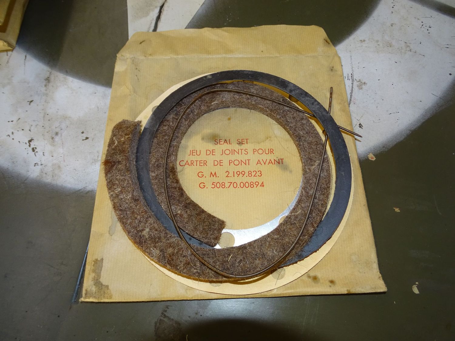 GMC CCKW Lot de joints carter  pont avant banjo . NOS