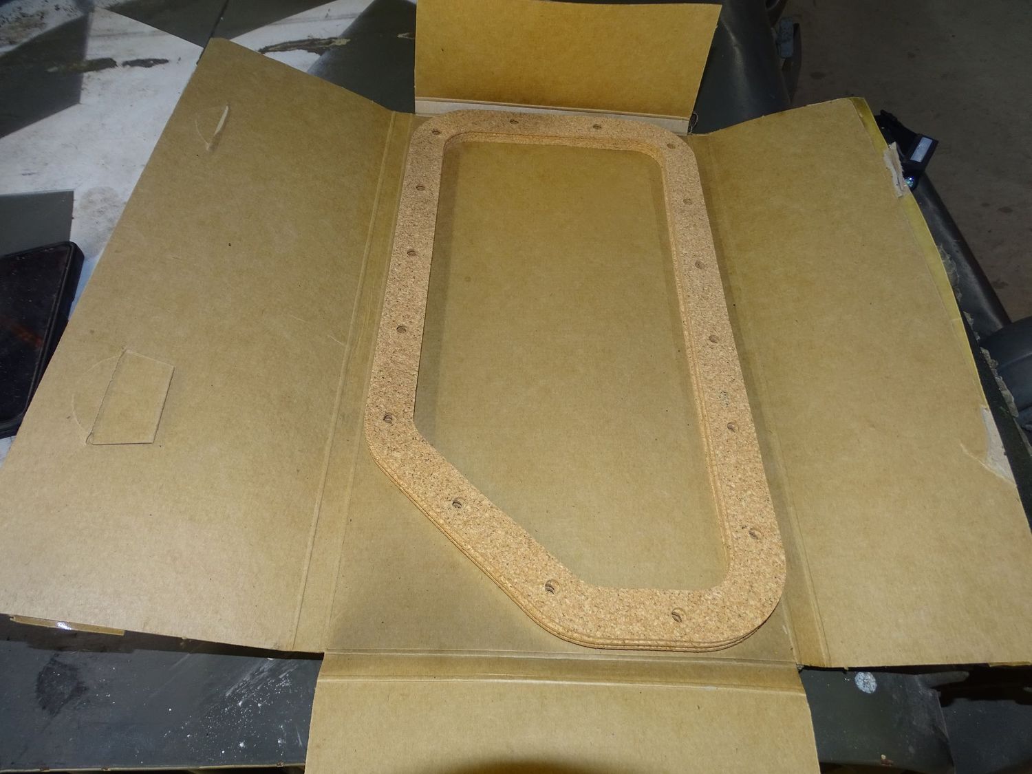 GMC CCKW lot de 5 joints de carter moteur petit modèle NOS .