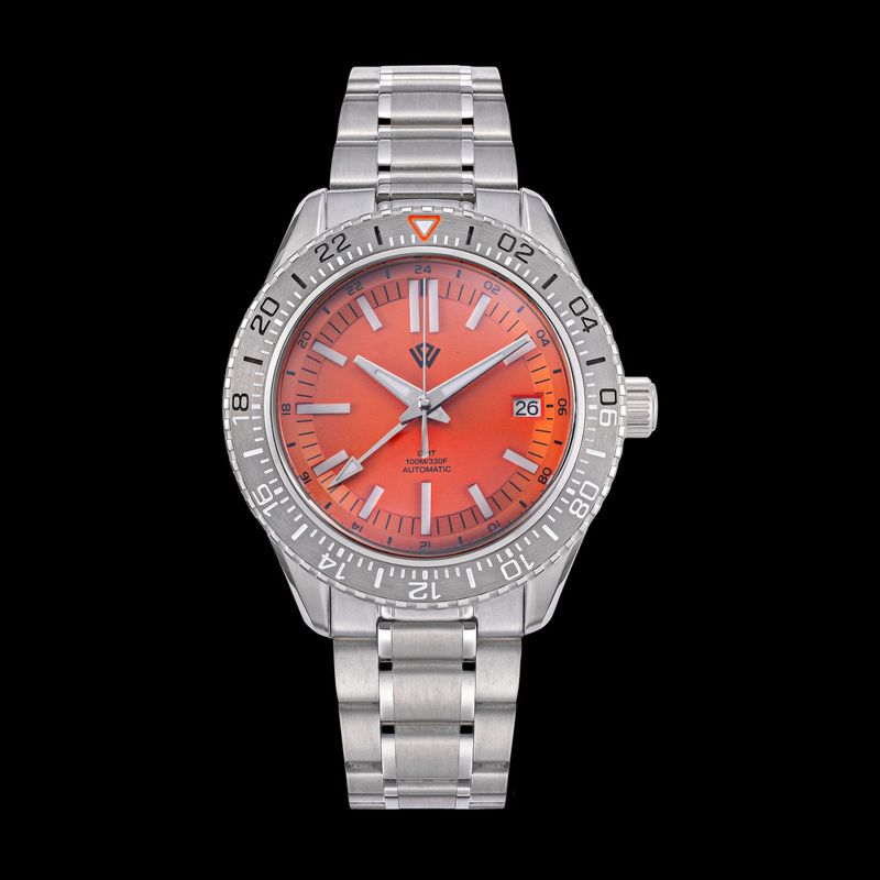 The Ocho - 42 mm Everday GMT Wristwatch Orange
