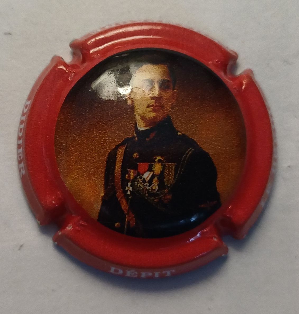 BELLE CAPSULE CHAMPAGNE DEPIT DIDIER GEORGES GUYNEMER REF N°10b NEWS