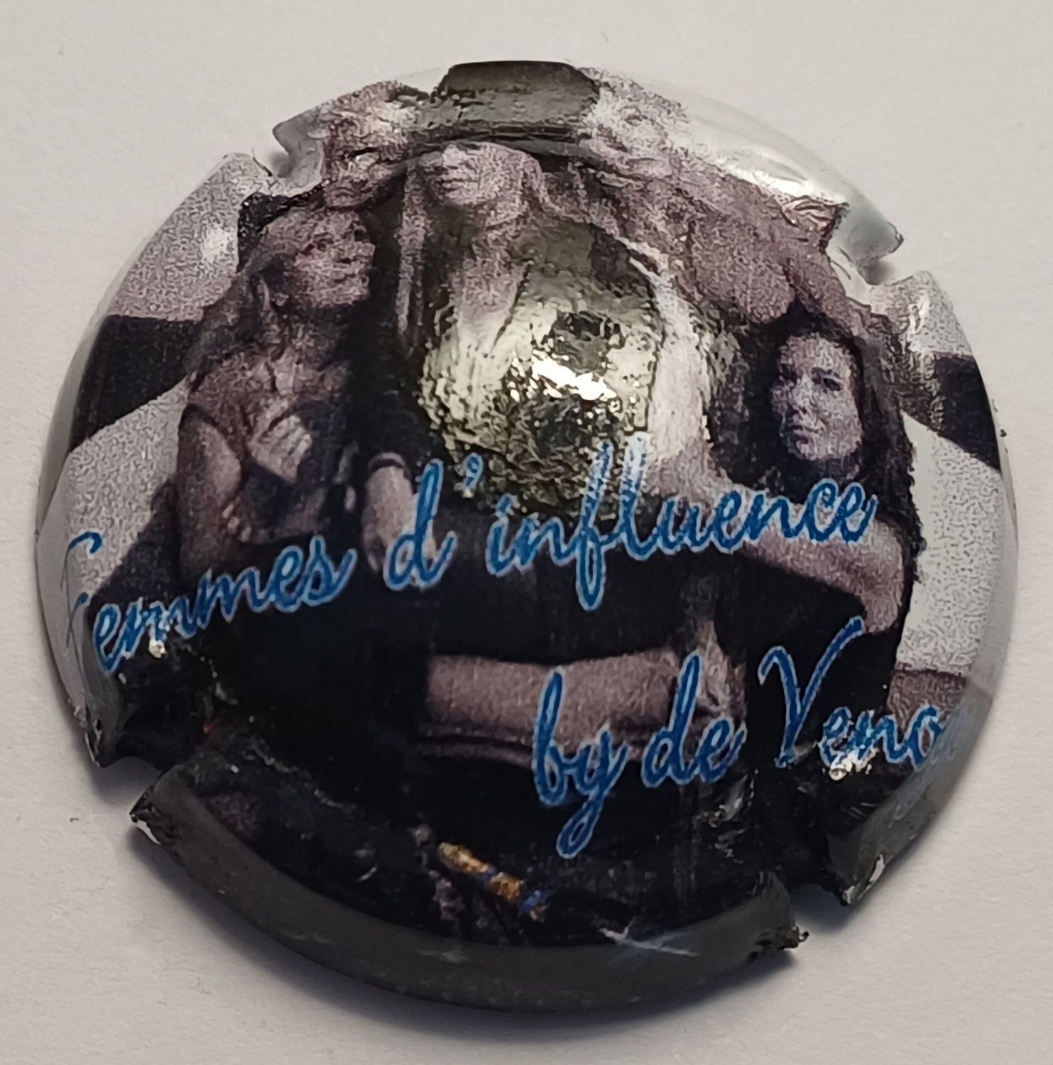 BELLE CAPSULE CHAMPAGNE DE VENOGE FEMME D'INFLUENCE REF N°174 NEWS