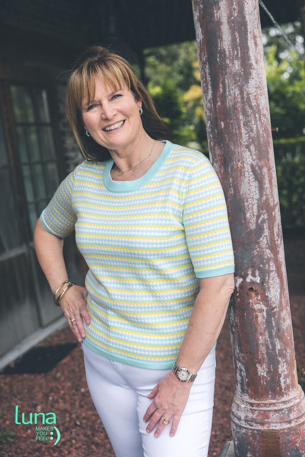 Luna ( She goes lala ) Pull, Korte mouw, Junia