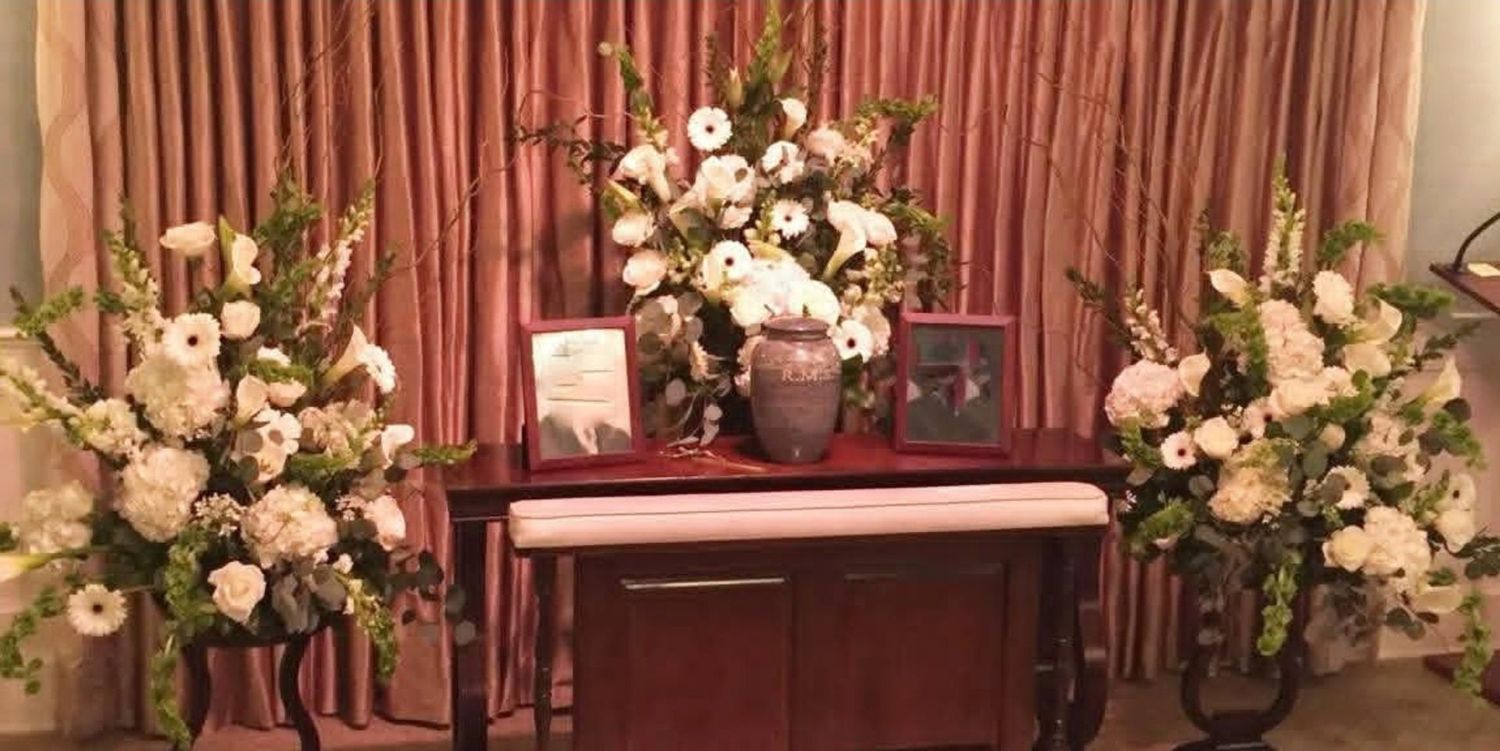 Urn - My Heart is in Pieces