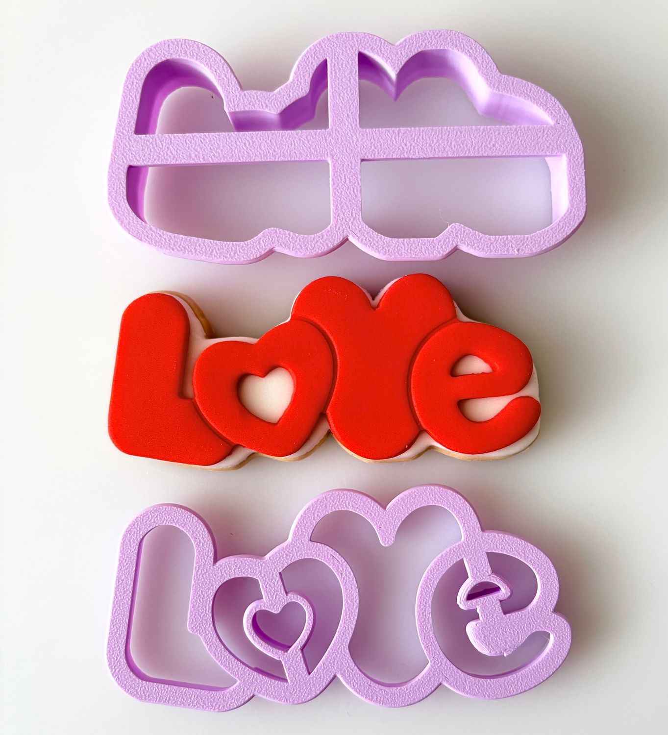 CBS Cutter 'LOVE' Κουπάτ. Σχέδιο 1 " Αγάπη"