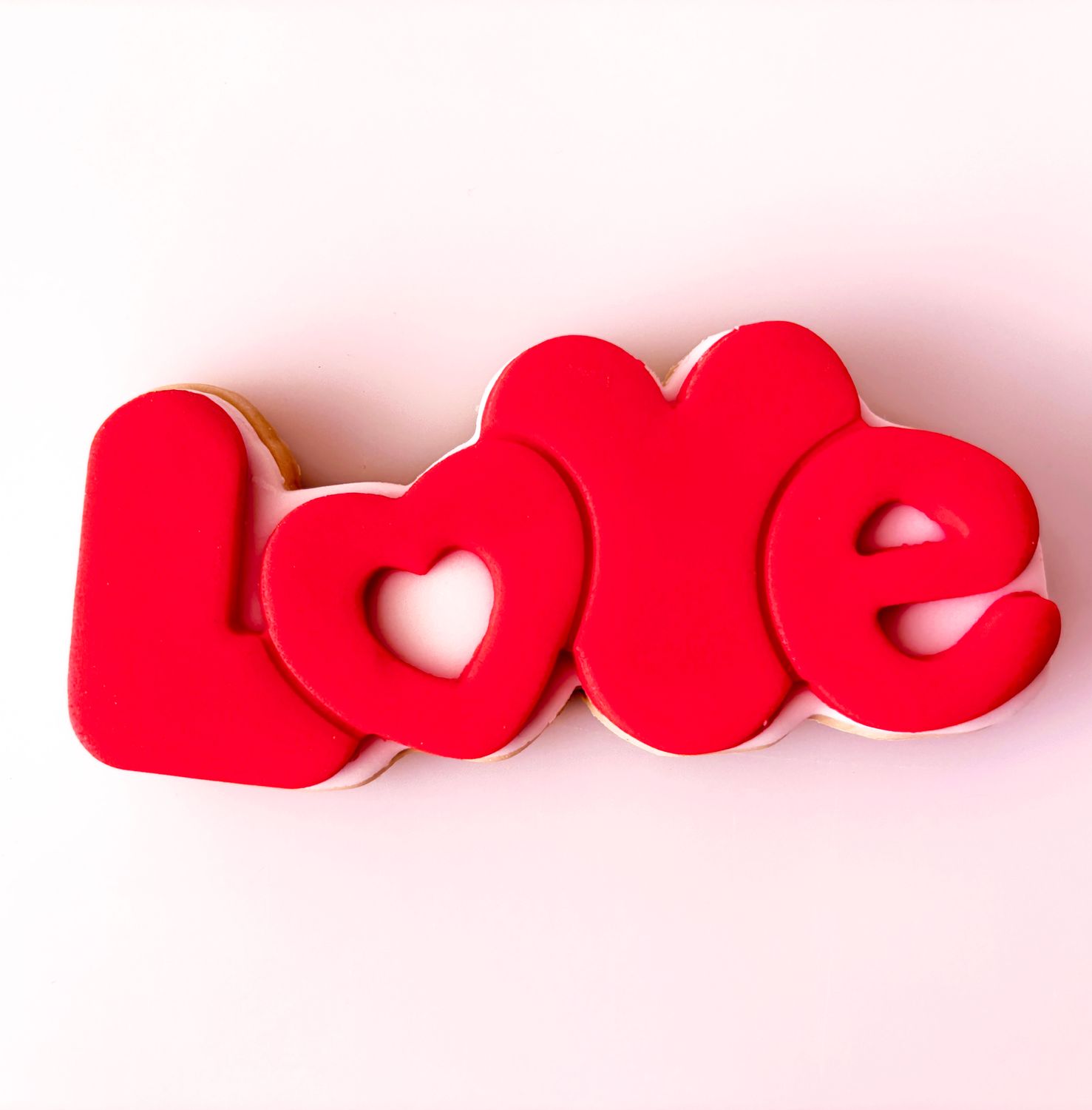 CBS Cutter 'LOVE' Κουπάτ. Σχέδιο 1 " Αγάπη"