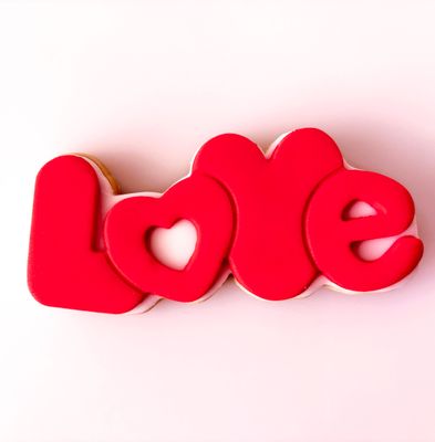 CBS Cutter 'LOVE' Κουπάτ. Σχέδιο 1 " Αγάπη"