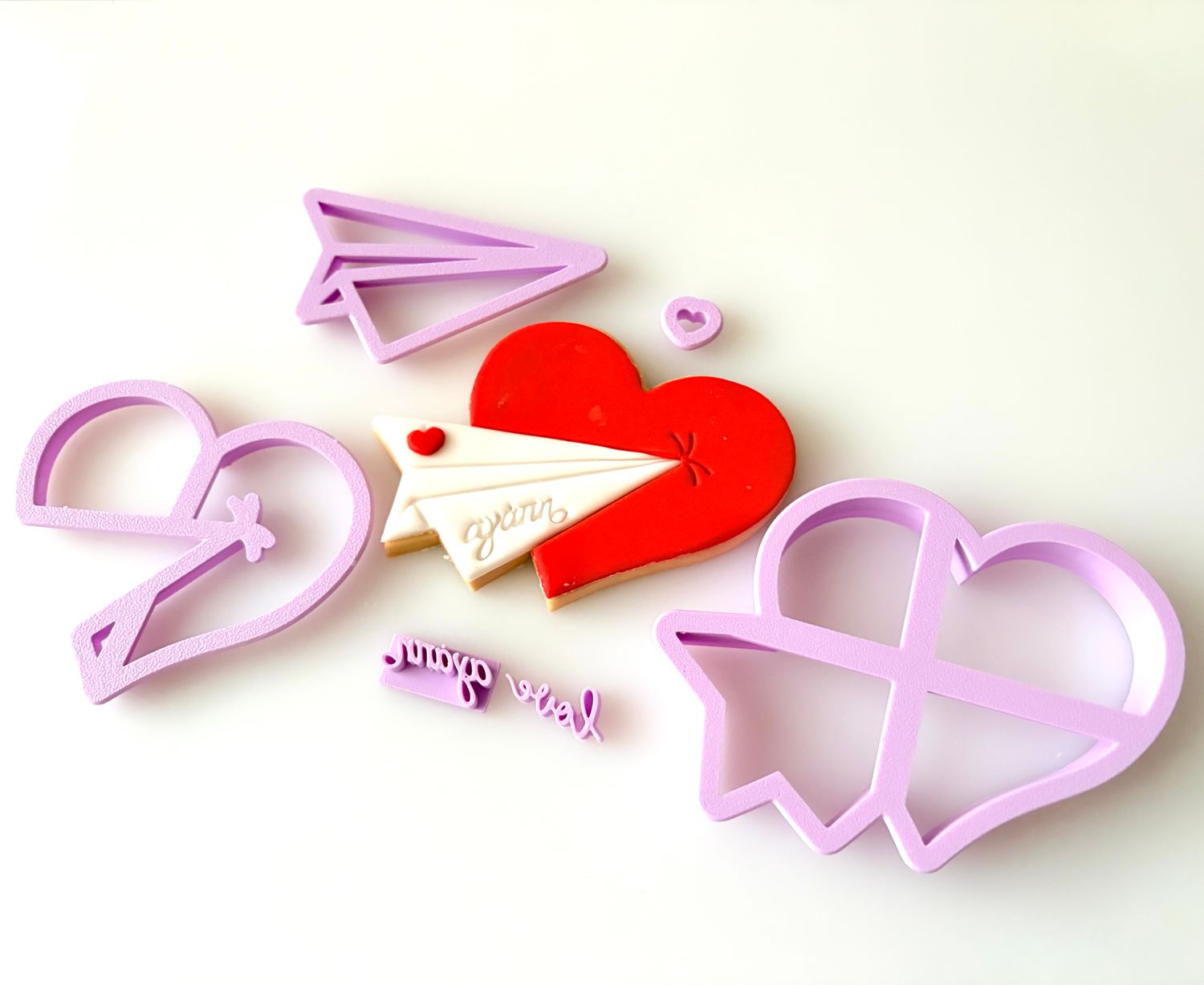 CBS Σετ 6 τμχ κουπάτ Paper Plane &amp; Heart με σφραγγίδες 'Love' &amp; 'Αγάπη' - Καρδιά με Αεροπλανο με μήνυμα