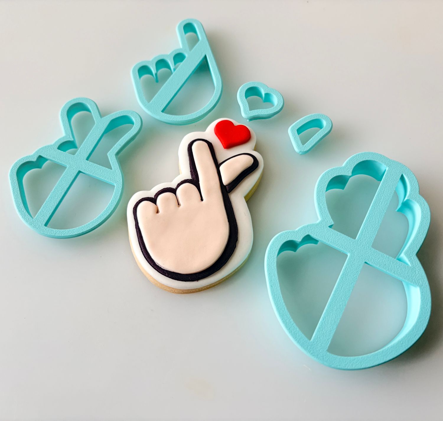 CBS Σετ 5 τμχ κουπάτ K-POP Demon Hunters Heart Fingers- Σετ κουπάτ χέρι με καρδιά