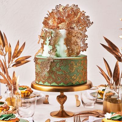 FunCakes Cake Lace Ready to Use Pearl Gold 200 g-Έτοιμο Χρυσό μείγμα Δαντέλας