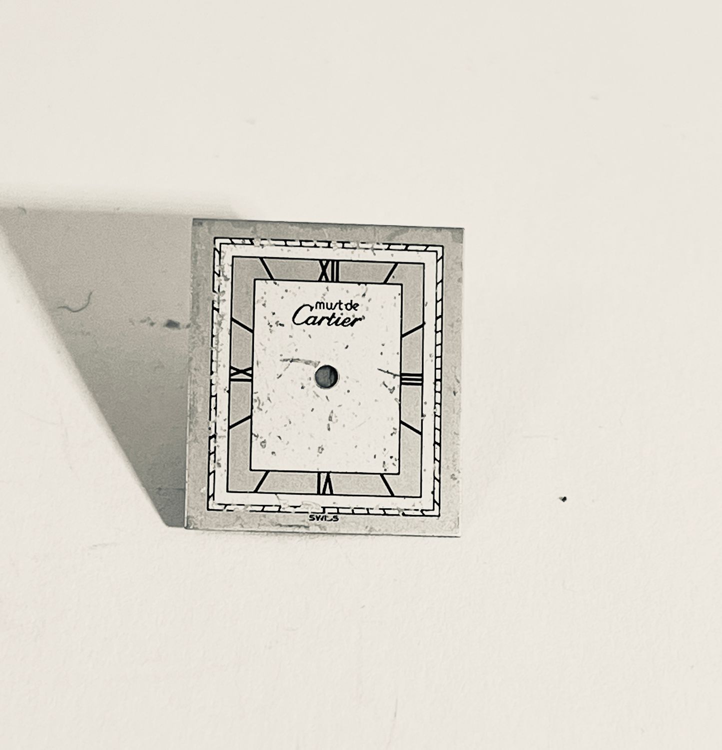 Cartier les must Tank Zifferblatt Opaline /CR noires used Cartier les must Tank Zifferblatt Opaline /CR noires used