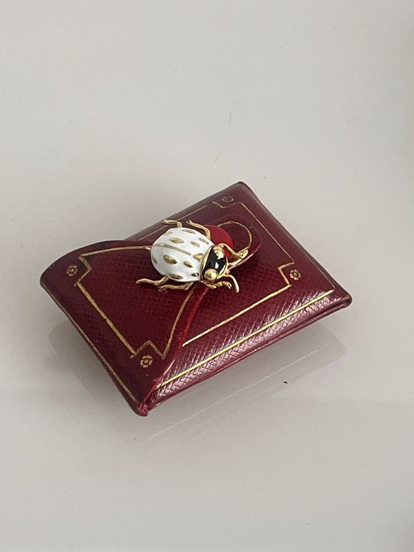 Cartier Emaille Ladybug Weiß, Gold, Antike Cartier Box 1968 Cartier Emaille Ladybug Weiß, Gold, Antike Cartier Box 1968