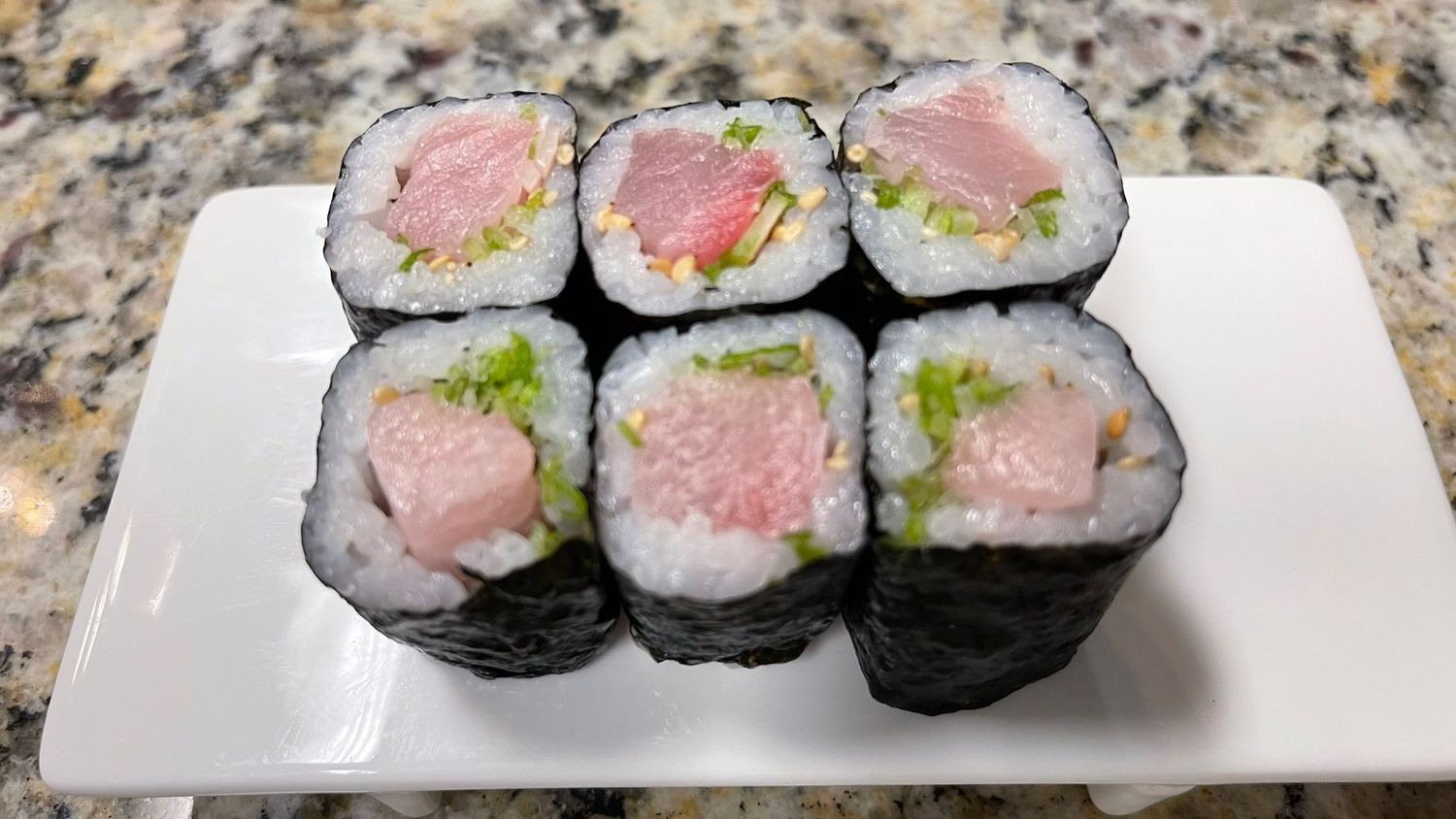 Yellowtail Roll