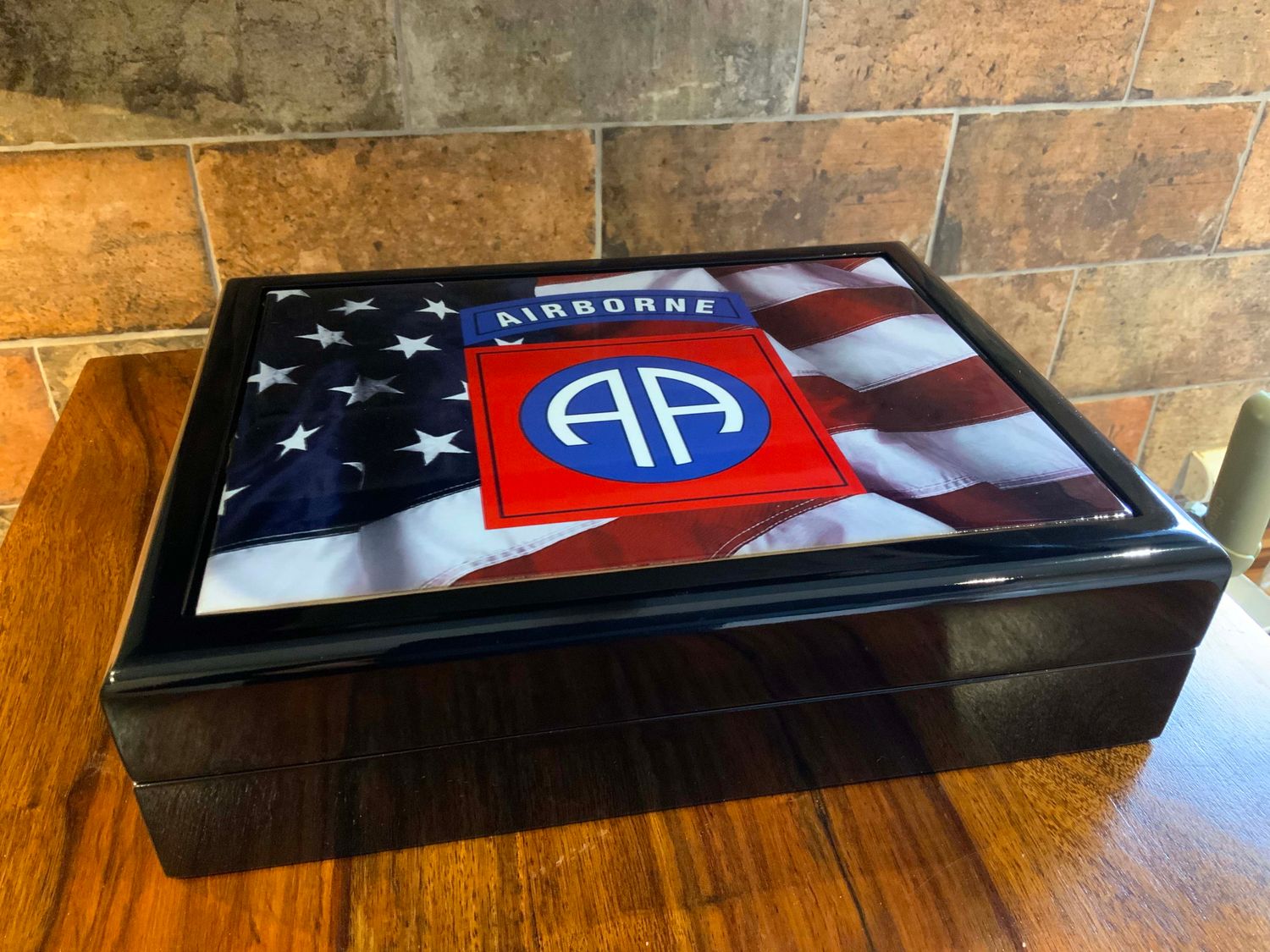 US Army 82nd Airborne Division Stunning Medals Box.