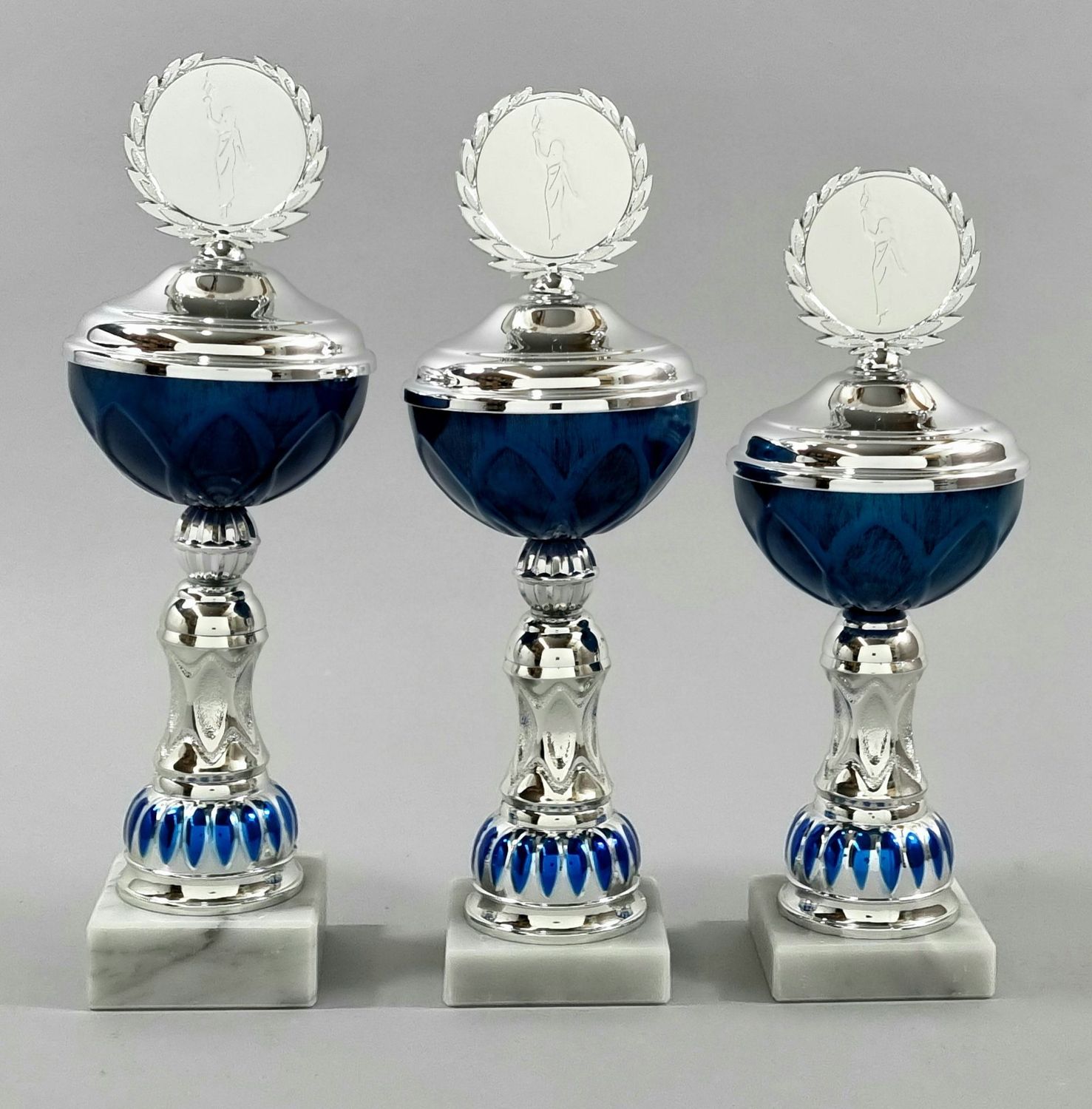 3er Pokalserie Blau/Silber, 28-32cm S172/1-3