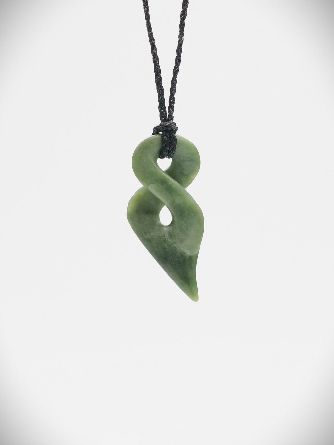 Moko Pounamu Single Pikorua (Twist) Genuine NZ Auhunga Greenstone - Mangaore