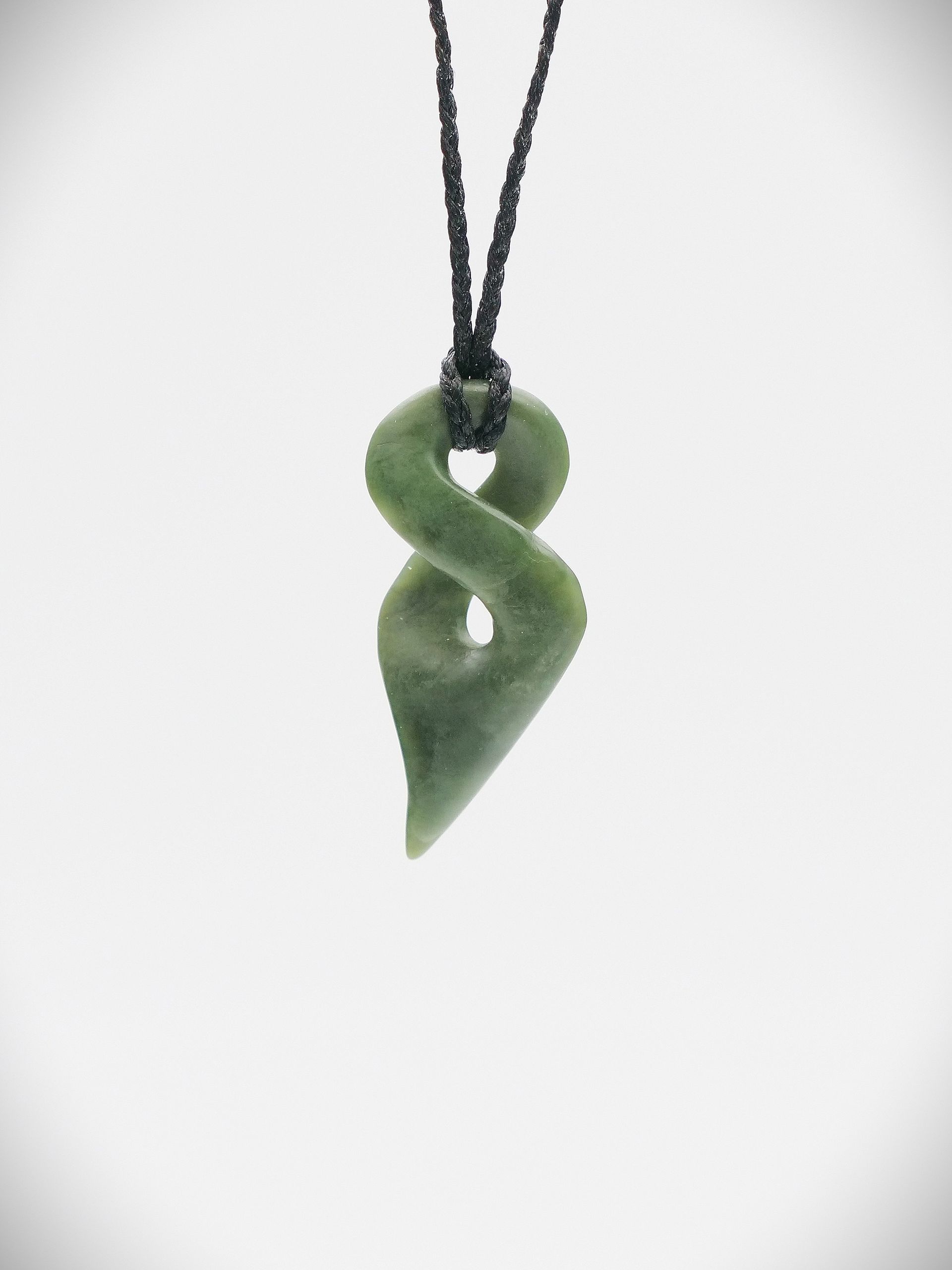 Moko Pounamu Single Pikorua (Twist) Genuine NZ Auhunga Greenstone - Mangaore