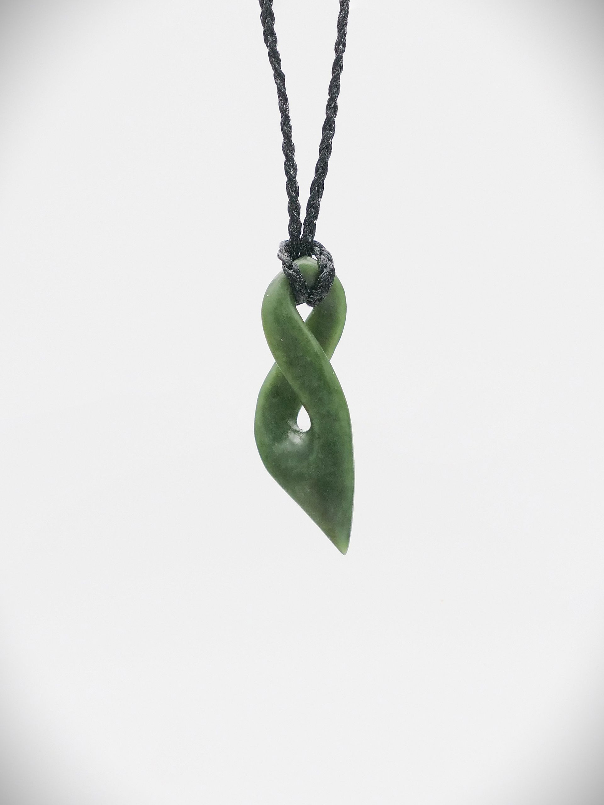 Moko Pounamu Single Pikorua (Twist) NZ Genuine Kawakawa Greenstone - Tauhei