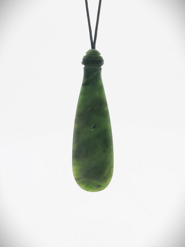 Moko Pounamu Hei Mere NZ Genuine Kawakawa Greenstone - Waiomou