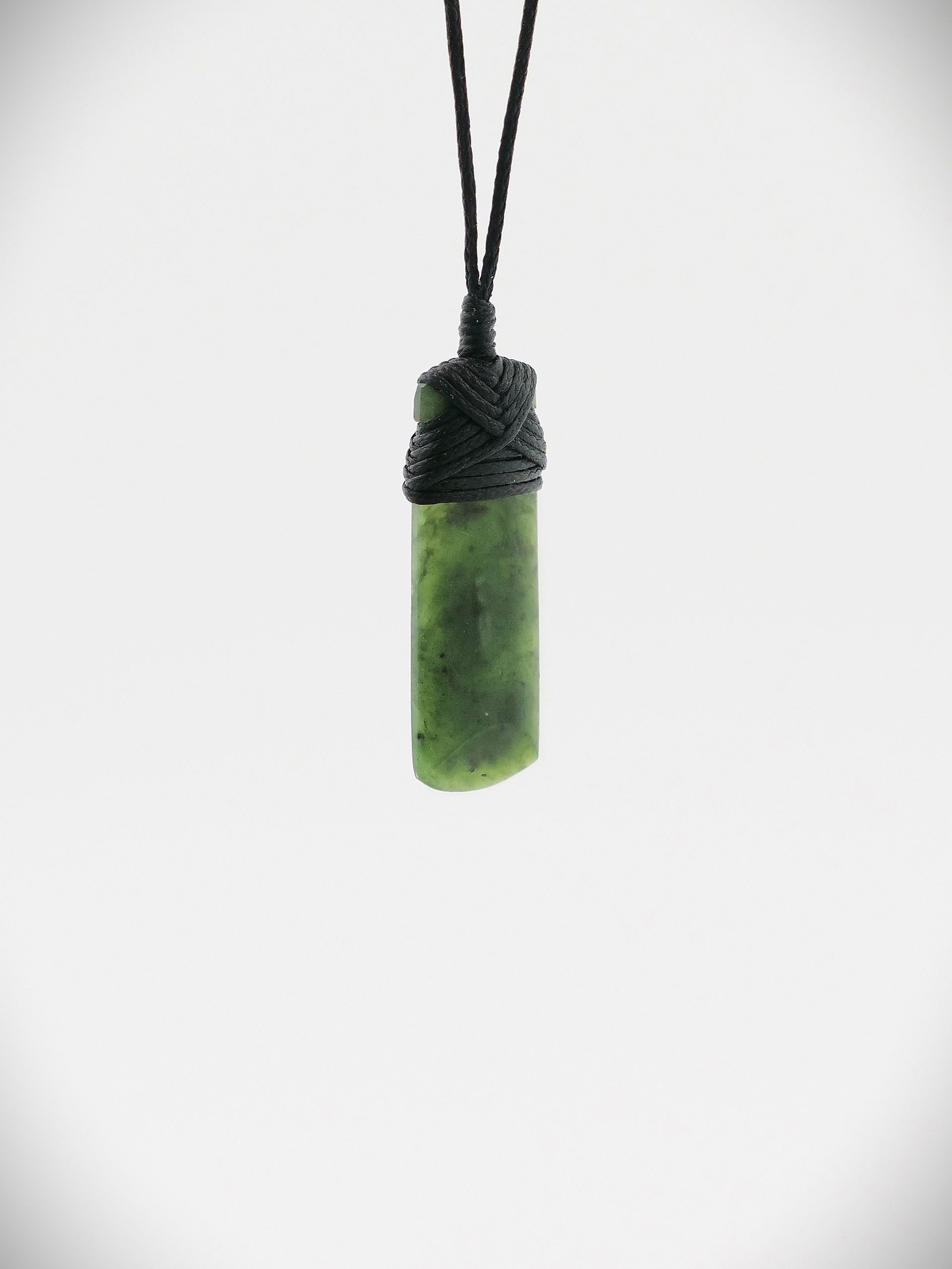 Moko Pounamu Toki Genuine NZ Kawakawa Greenstone - Mangaiti