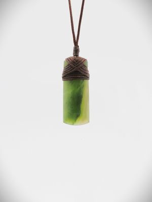Moko Pounamu Toki Genuine NZ Kawakawa Greenstone - Waitoa