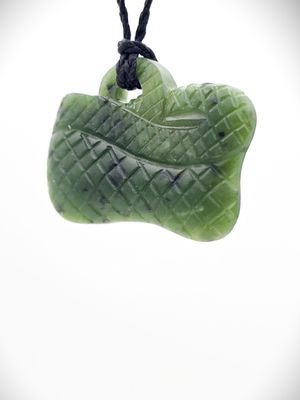 Moko Pounamu Kete Basket NZ Genuine Hapopo Greenstone - Oruaiti