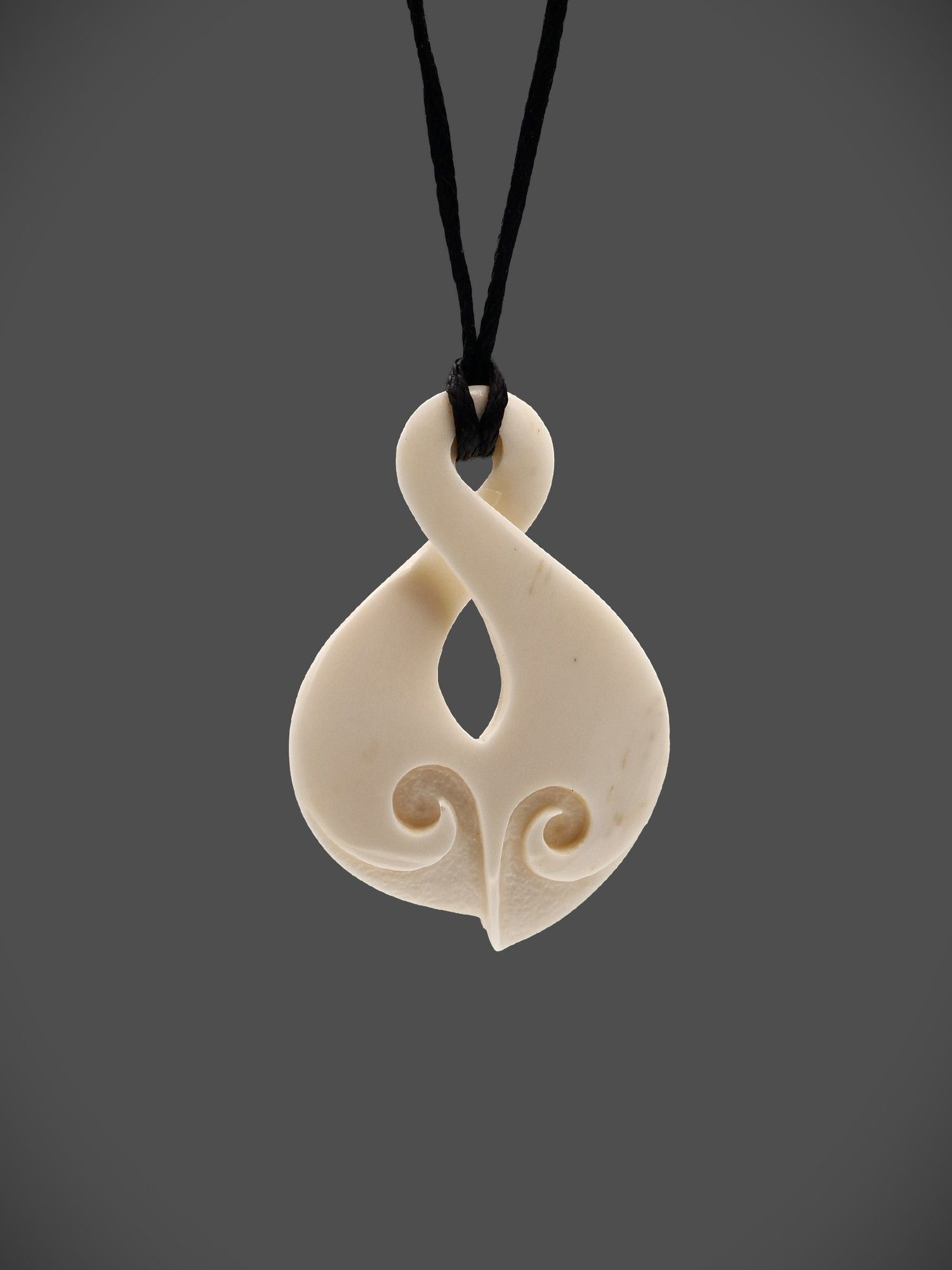 Moko Pounamu Pikorua (Twist) Bone Carving - Waihopai