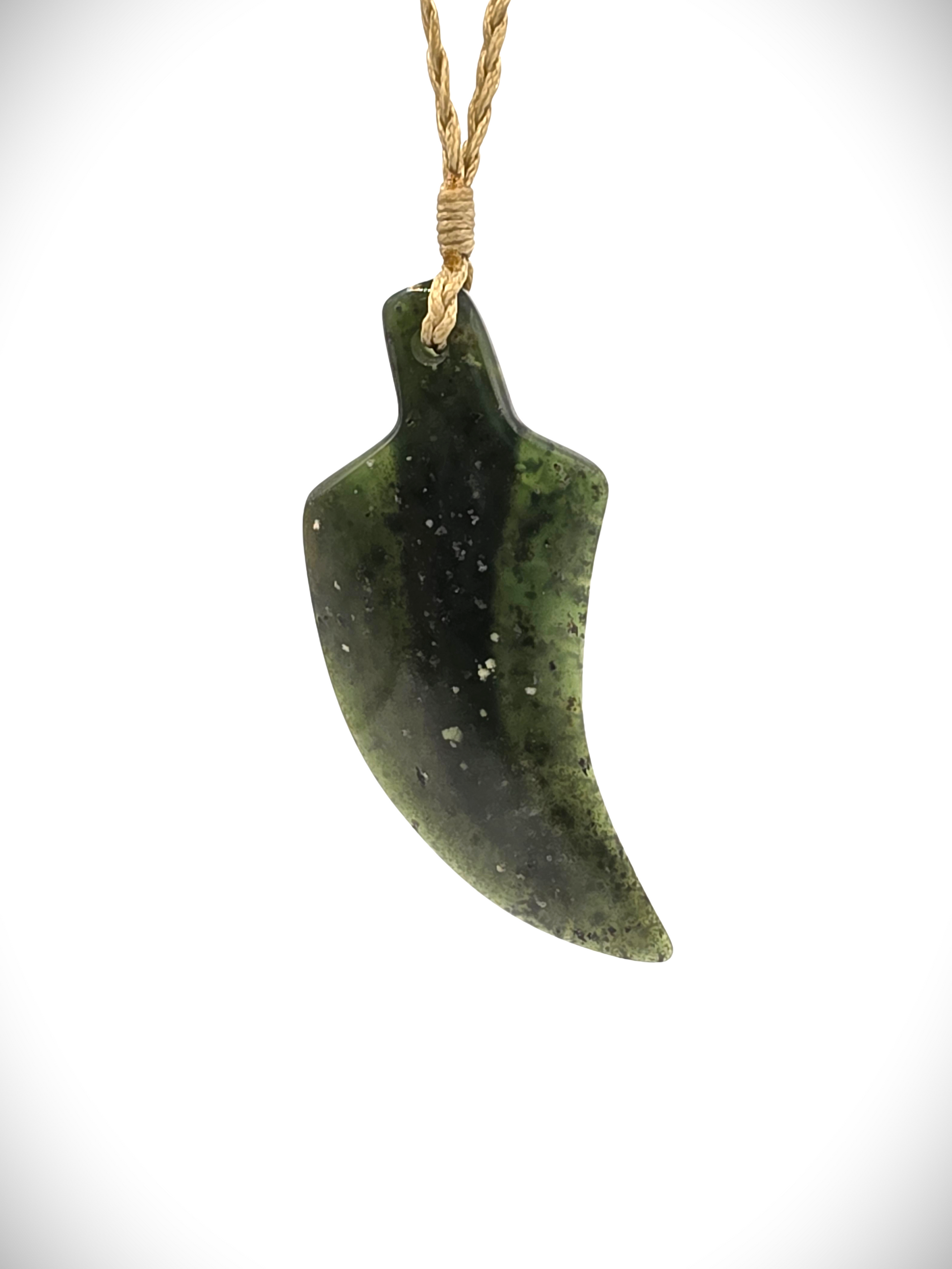 Moko Pounamu Fern Leaf Genuine NZ Kawakawa Greenstone - Kakariki