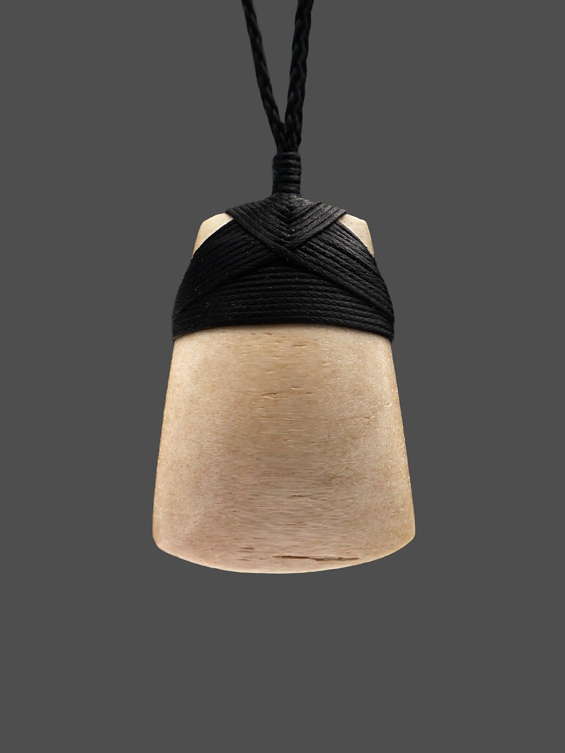 Moko Pounamu,  Toki Genuine Whale Bone Carving - Rarawa