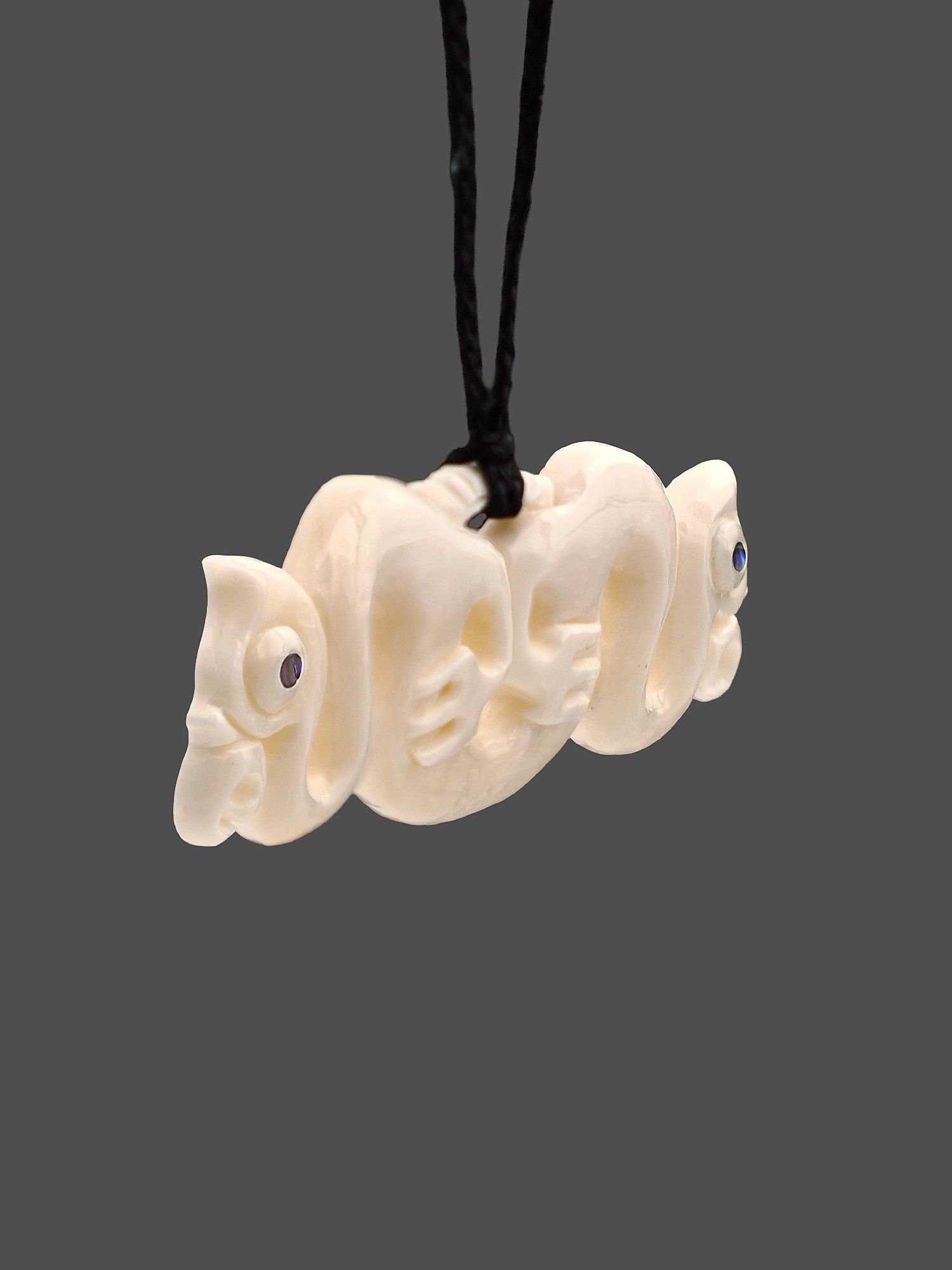 Moko Pounamu, Manaia Bone Carving - Waitaki