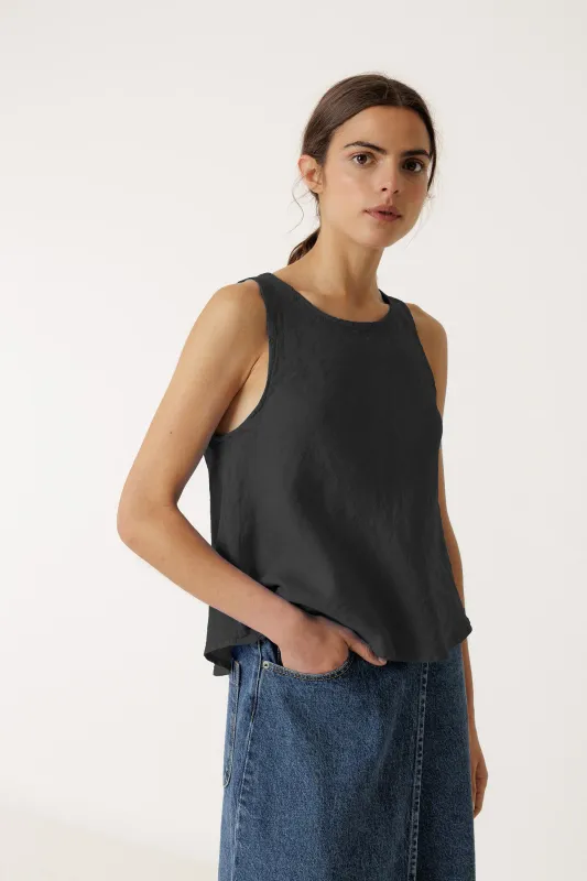 Indi &amp; Cold | Linen top charcoal grey - 100% linen made in Spain