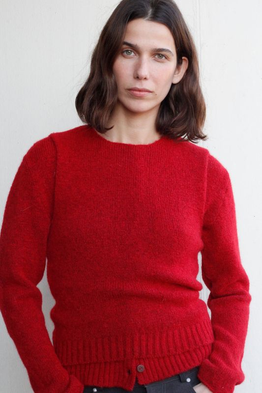 black to grey | Lima vest red - alpaca wool - made in Spain