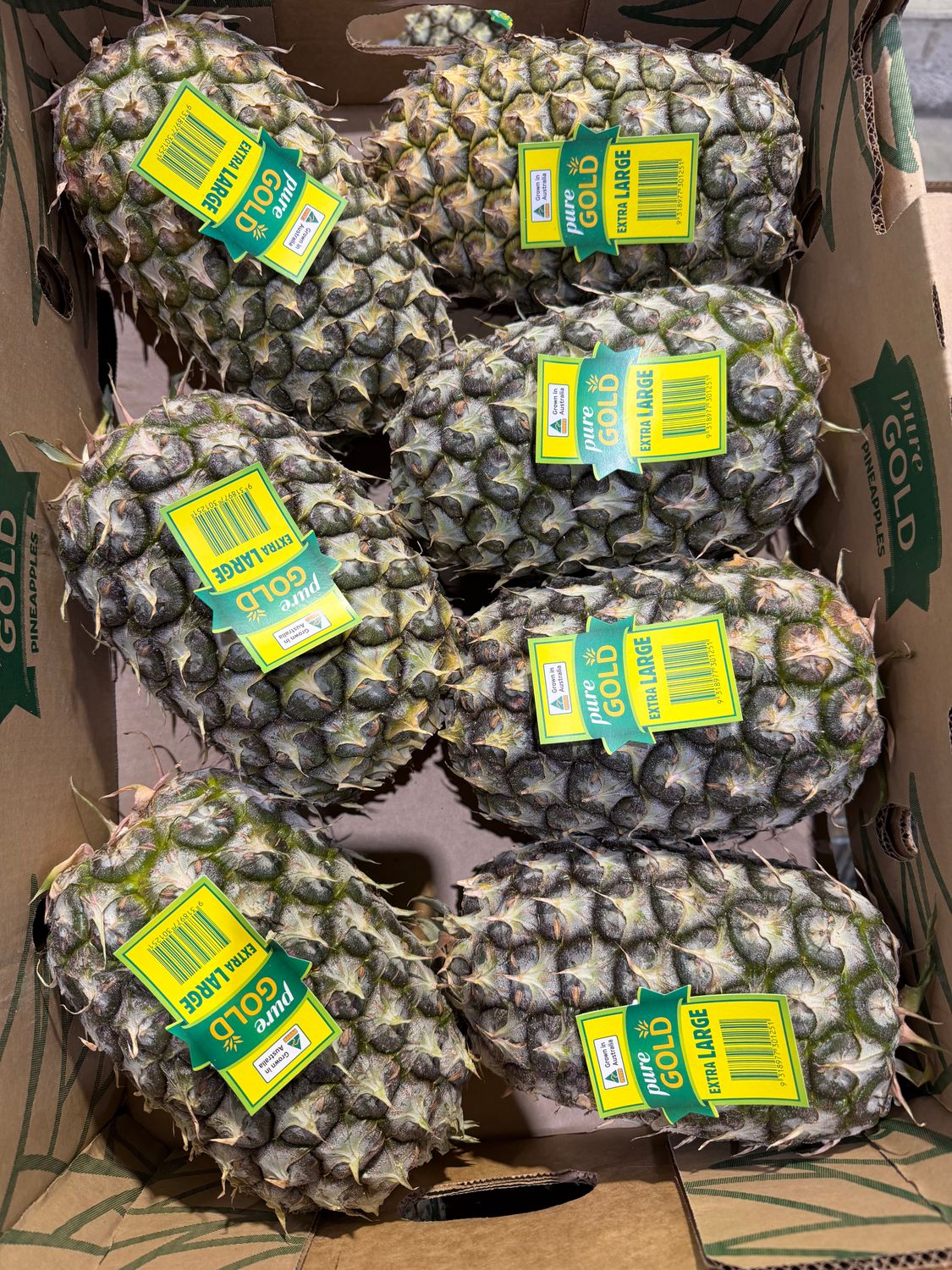 Pineapple Gold XXL Each Pineapple Gold XXL Each